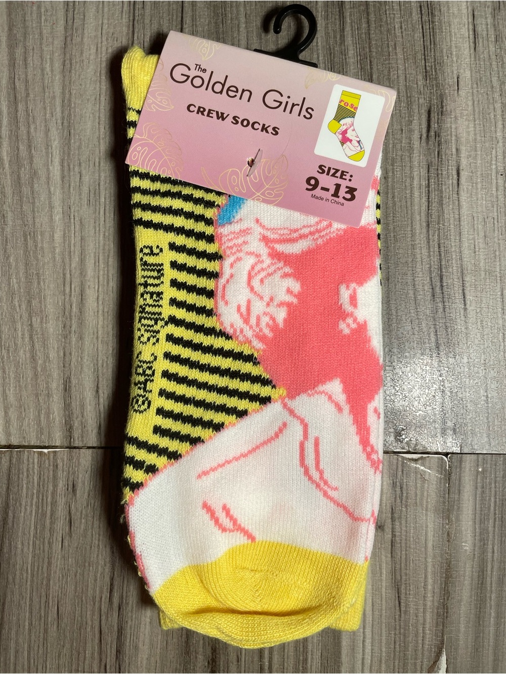 The Golden Girls Crew Socks NWT Size 9-13 Pink Yellow Black Novelty TV